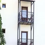 Paloma Hotel 2*