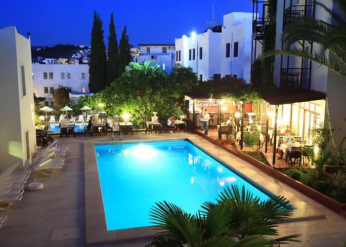 Hotel Paloma 2*