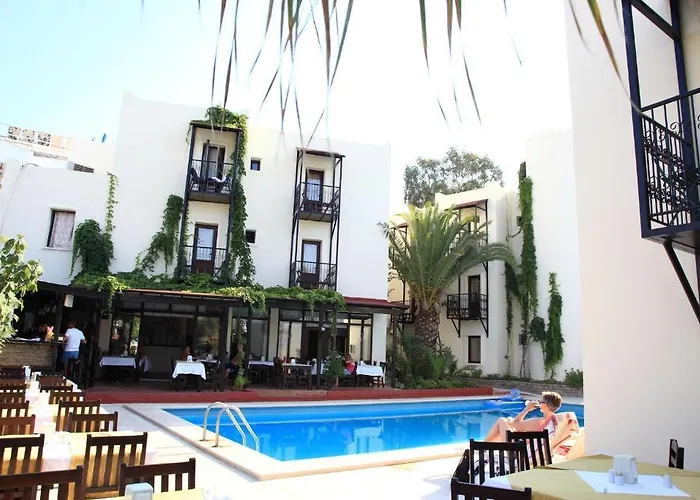 Paloma Hotel