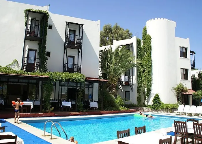 Hotel Paloma 2*